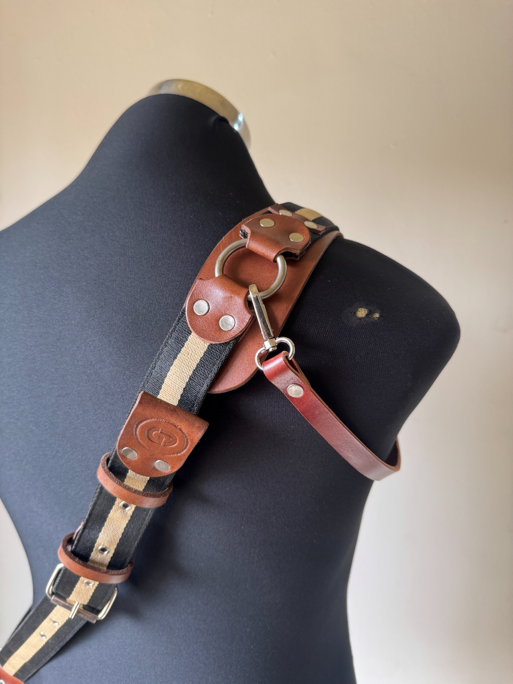 GD Vintage Camera Sling Strap - Image 2